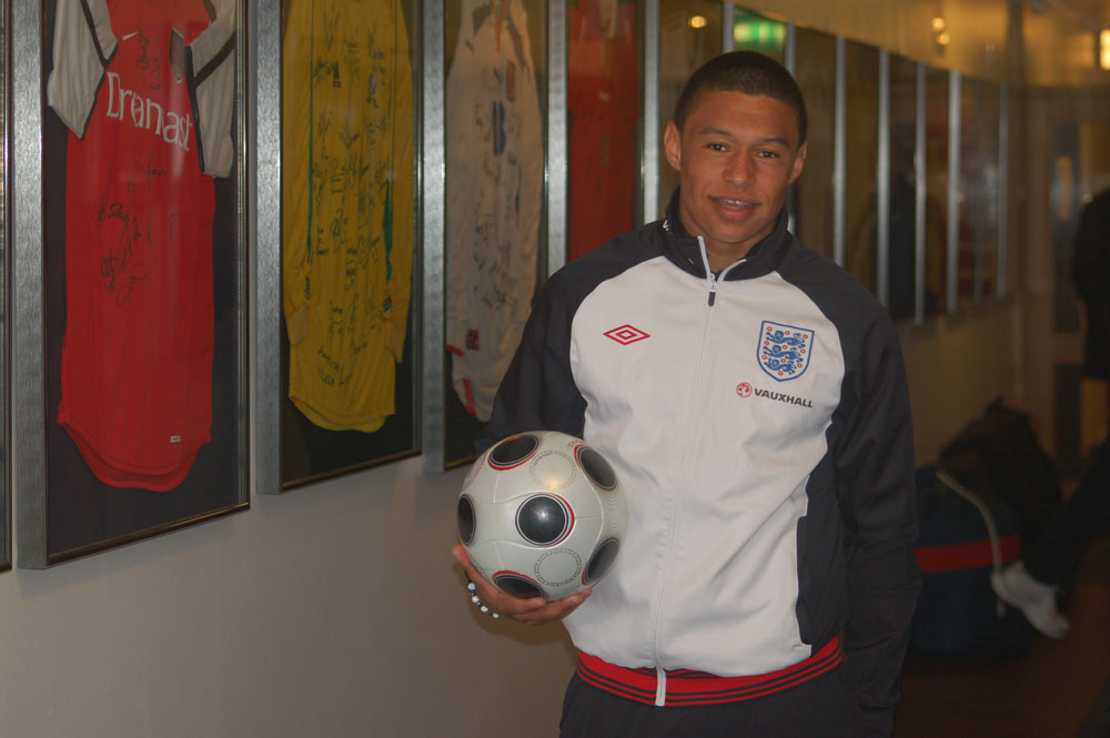 Alex Oxlade-Chamberlain, hat-trick England U21s matchball